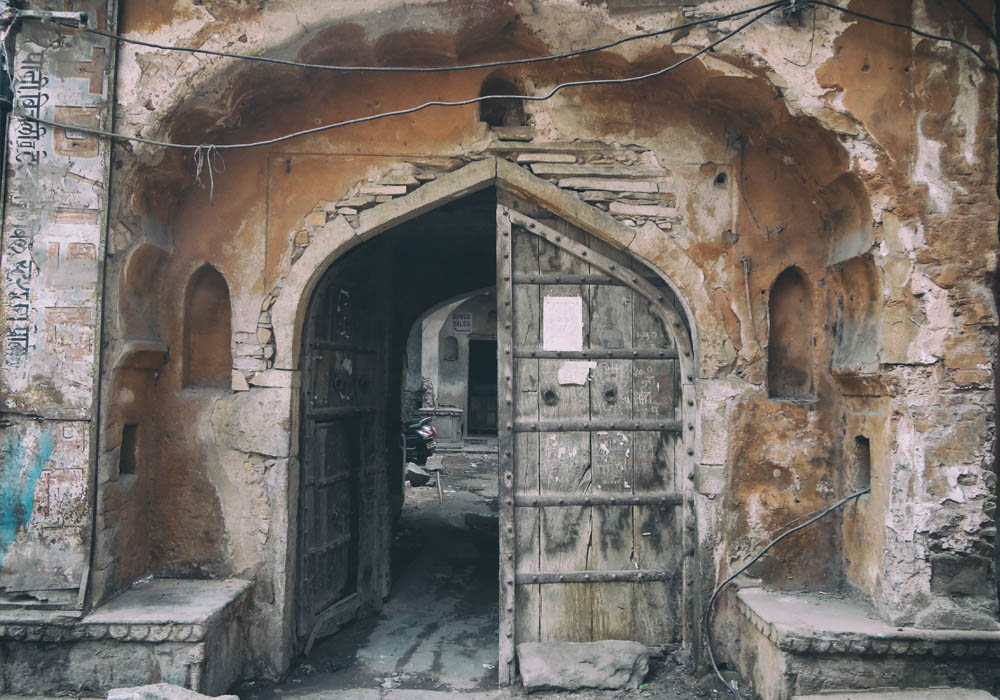 Colors of Northern India: A Sketching Journey